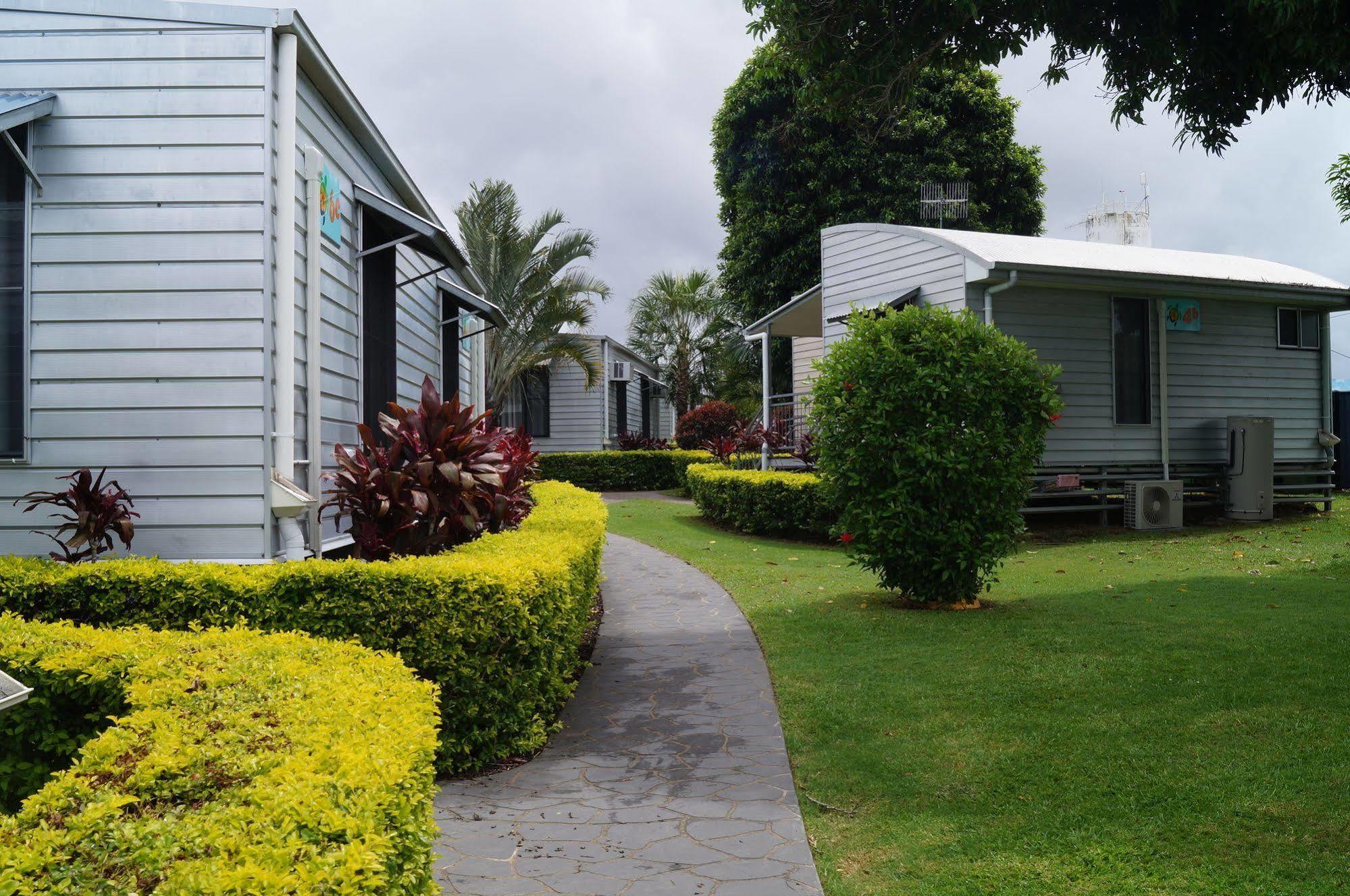 Tin Can Bay'S Sleepy Lagoon Motel Exterior photo