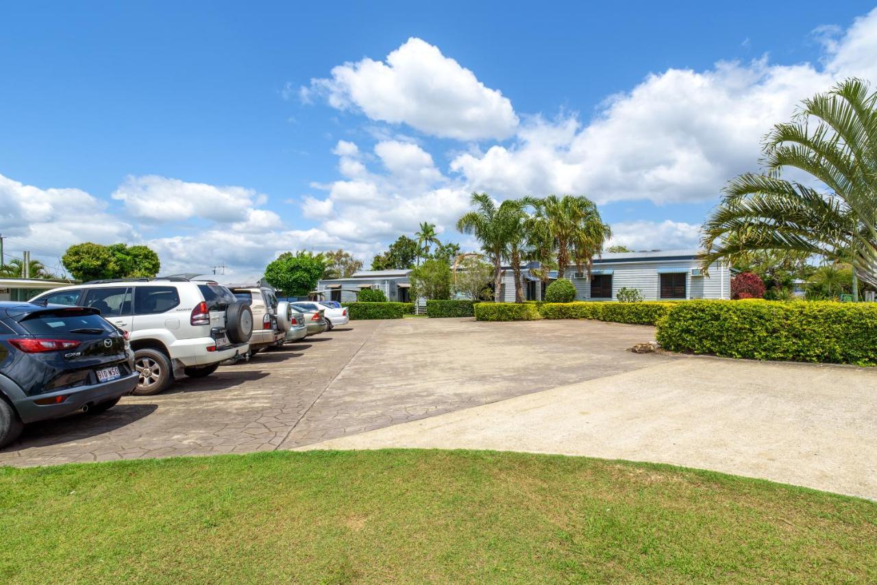 Tin Can Bay'S Sleepy Lagoon Motel Exterior photo